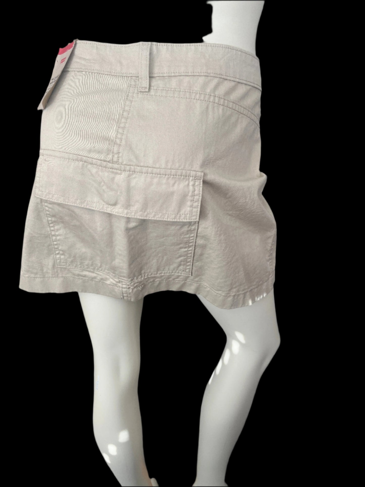 levi cargo skirt size 31